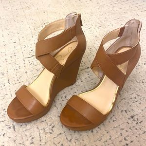 Jessica Simpson Strap Wedge Light Brown size 9.5